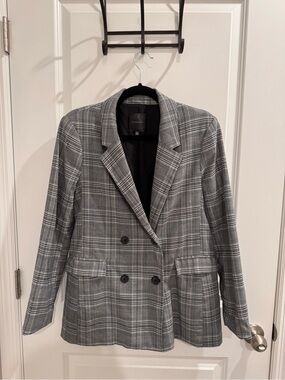 Dynamite Gray Plaid Double-Breasted Blazer